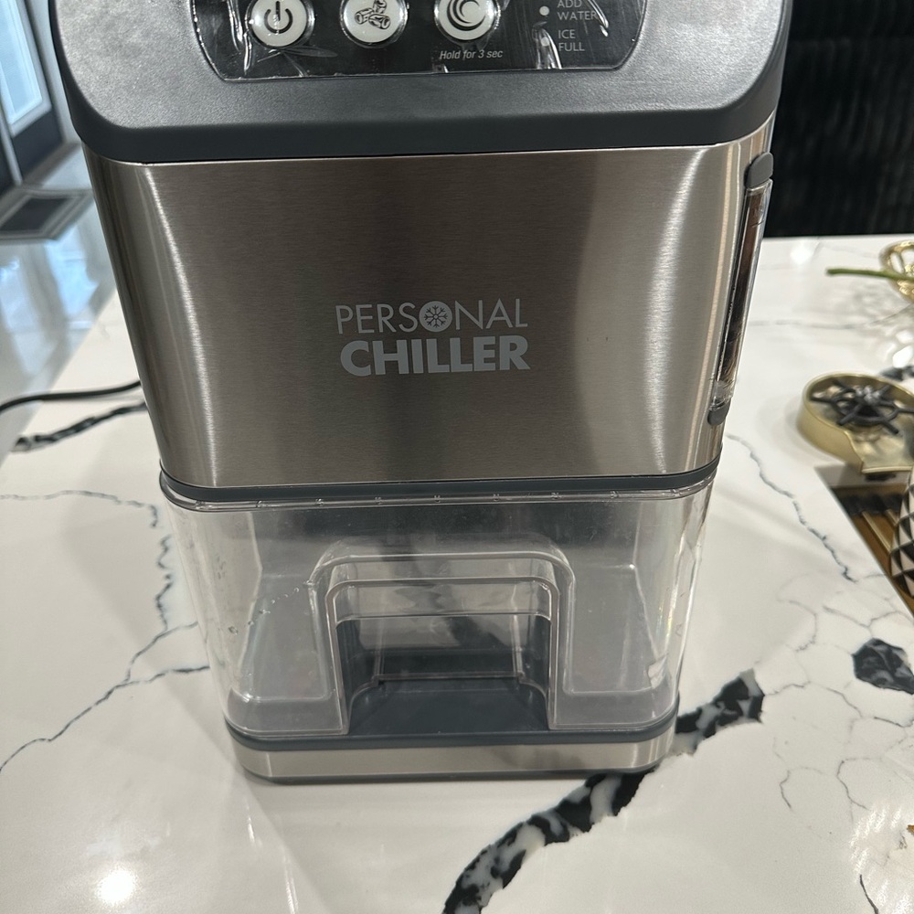Personal Chiller Ice Maker in Silver and Black “sold”
“Sold”